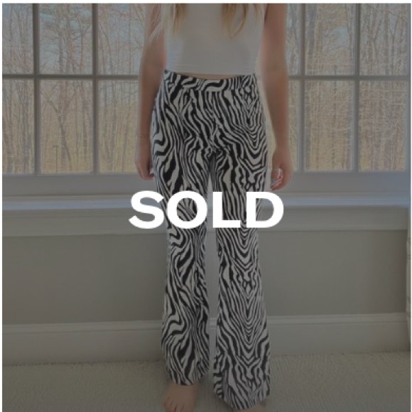 zebra flare pants xs🩵 - Picture 1 of 4
